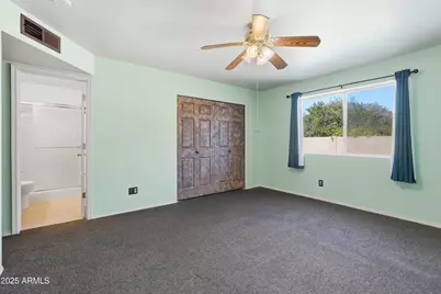 2226 E Diamond Avenue, Mesa, AZ 85204 - Photo 11