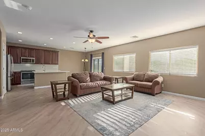 24107 N 25th Place, Phoenix, AZ 85024 - Photo 9