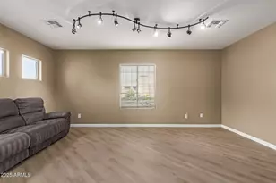 24107 North 25th Pl, Phoenix, AZ 85024 - Photo 7