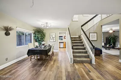 945 W Portobello Avenue, Mesa, AZ 85210 - Photo 19