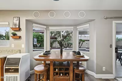 945 W Portobello Avenue, Mesa, AZ 85210 - Photo 15