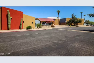 17819 N Del Webb Boulevard, Sun City, AZ 85373 - Photo 49