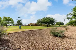 10821 N Fairway Ct E, Sun City, AZ 85351 - Photo 25