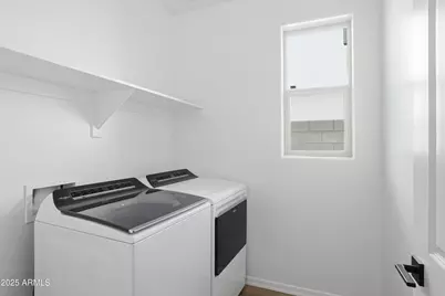 5862 N 193rd Avenue, Litchfield Park, AZ 85340 - Photo 15