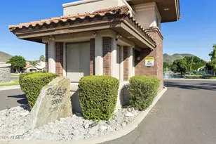 5839 W Del Lago Cir, Glendale, AZ 85308 - Photo 63