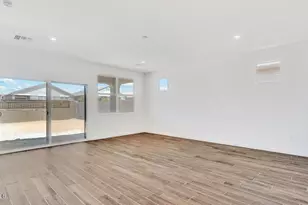 5727 E Freesia Ln, San Tan Valley, AZ 85140 - Photo 7