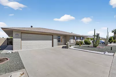 9418 W Cedar Hill Circle N, Sun City, AZ 85351 - Photo 1