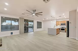 40802 N Peale Ct, Anthem, AZ 85086 - Photo 7