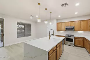 40802 N Peale Ct, Anthem, AZ 85086 - Photo 17