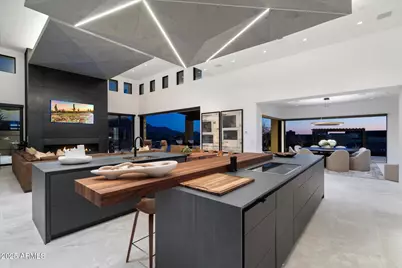 10585 E Crescent Moon Drive #44, Scottsdale, AZ 85262 - Photo 11