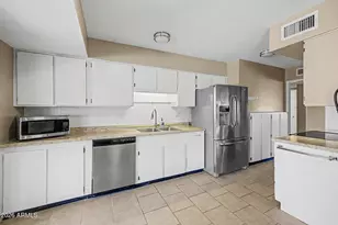 13228 W Hyacinth Dr, Sun City West, AZ 85375 - Photo 7
