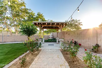 2507 W Desert Spring Way, San Tan Valley, AZ 85144 - Photo 19