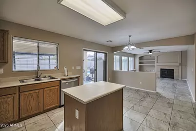 9705 W Riverside Avenue, Tolleson, AZ 85353 - Photo 11