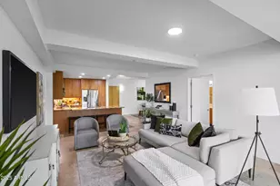 7131 E Rancho Vista Dr SW, Scottsdale, AZ 85251 - Photo 5