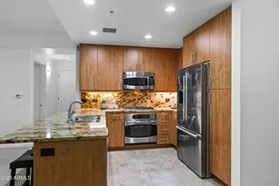 7131 E Rancho Vista Dr SW, Scottsdale, AZ 85251 - Photo 9