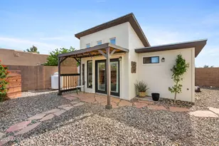 420 W Adamanda Dr, Phoenix, AZ 85086 - Photo 29