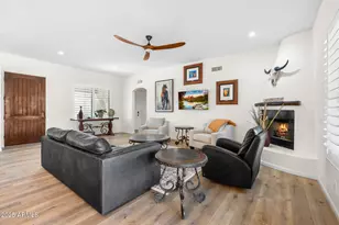 420 W Adamanda Dr, Phoenix, AZ 85086 - Photo 13