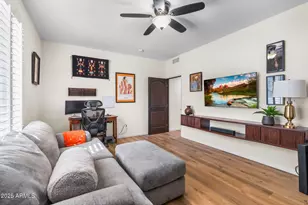 420 W Adamanda Dr, Phoenix, AZ 85086 - Photo 23