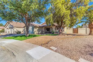 1863 S Spartan St, Gilbert, AZ 85233 - Photo 3