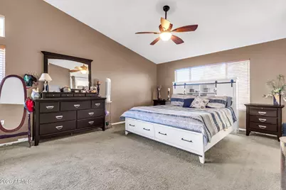 1863 S Spartan Street, Gilbert, AZ 85233 - Photo 17