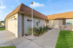 9202 N 107th Ave, Sun City, AZ 85351 - Photo 7