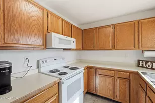 5518 E Lindstrom Ln, Mesa, AZ 85215 - Photo 5