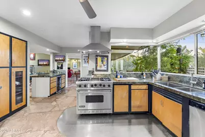 6306 N Camelback Manor Drive, Paradise Valley, AZ 85253 - Photo 17