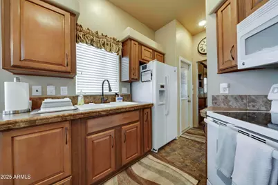 17200 W Bell Road W #817, Surprise, AZ 85374 - Photo 9