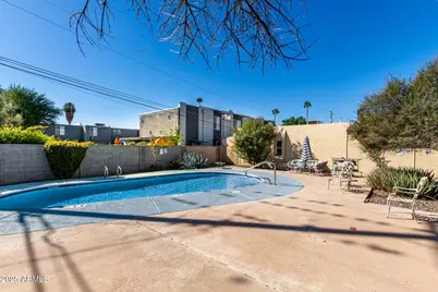 3033 N 39th Street #4, Phoenix, AZ 85018 - Photo 25