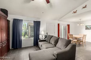 3033 N 39th St, Phoenix, AZ 85018 - Photo 11