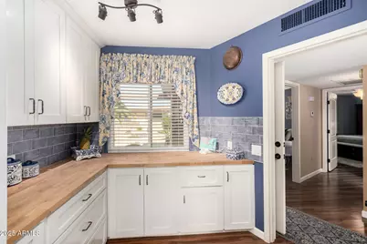 13863 N 111th Avenue, Sun City, AZ 85351 - Photo 11