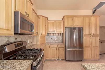10451 W Monaco Boulevard, Arizona City, AZ 85123 - Photo 13
