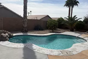 13221 W Ocotillo Ln, Surprise, AZ 85374 - Photo 9