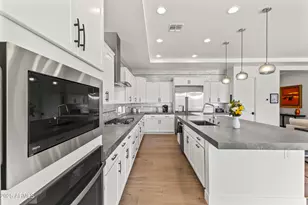 5232 N 205th Ln, Buckeye, AZ 85396 - Photo 19