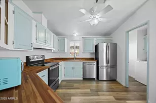 42210 N Castle Hot Springs Road N, Morristown, AZ 85342 - Photo 21