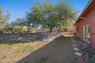 42210 N Castle Hot Springs Road N, Morristown, AZ 85342 - Photo 39