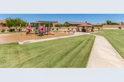 18115 W Desert View Lane, Goodyear, AZ 85338 - Photo 37