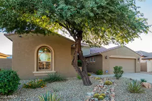 18115 W Desert View Ln, Goodyear, AZ 85338 - Photo 3