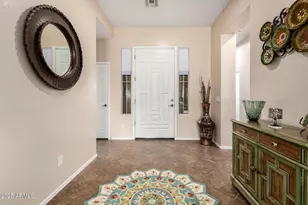 18115 W Desert View Ln, Goodyear, AZ 85338 - Photo 9