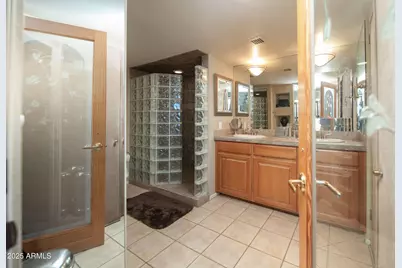 2323 N Central Avenue #1704, Phoenix, AZ 85004 - Photo 21