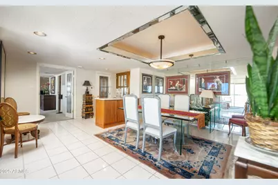 2323 N Central Avenue #1704, Phoenix, AZ 85004 - Photo 5