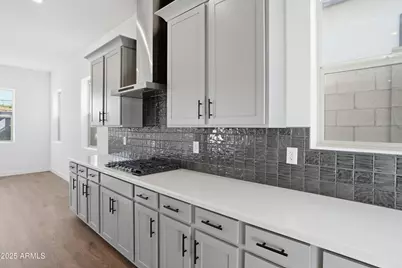 10231 S 20th Lane, Phoenix, AZ 85041 - Photo 7