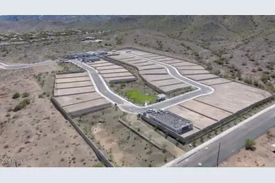 10231 S 20th Lane, Phoenix, AZ 85041 - Photo 29