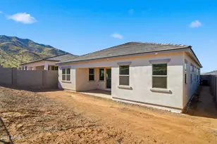 10231 S 20th Ln, Phoenix, AZ 85041 - Photo 23