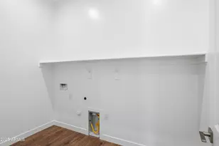 10231 S 20th Ln, Phoenix, AZ 85041 - Photo 21