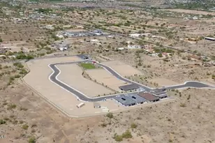 10231 S 20th Ln, Phoenix, AZ 85041 - Photo 27