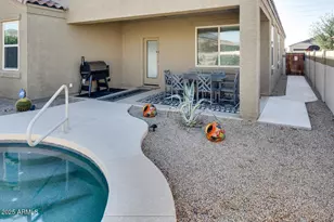 30216 W Verde Ln, Buckeye, AZ 85396 - Photo 37