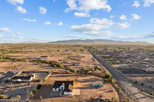 22227 W Dixileta Dr, Wittmann, AZ 85361 - Photo 39