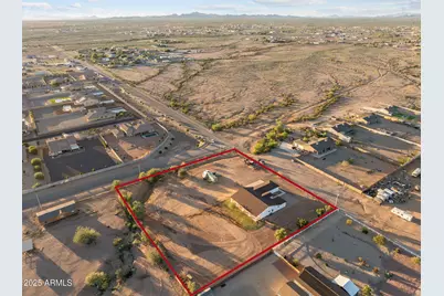 22227 W Dixileta Drive, Wittmann, AZ 85361 - Photo 33