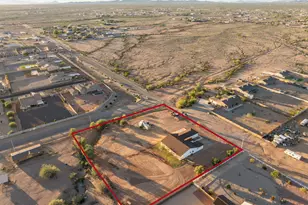 22227 W Dixileta Dr, Wittmann, AZ 85361 - Photo 33